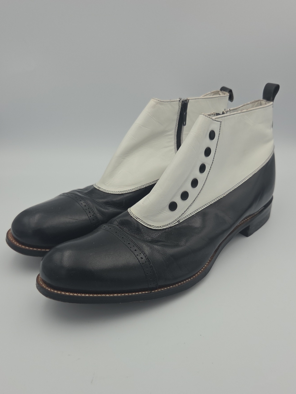 Stacy Adams Black and White Two-Tone Leather Chukka Boots